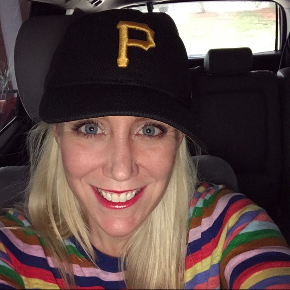 Meet your Posher, Katie - Picture 2 of 2